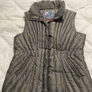 Ladies goose down vest